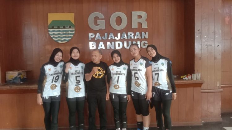 Tim Voli Indoor Putri Kota Tasik Catat Sejarah, Lolos...