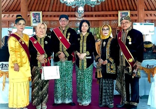 ‎Trah Karaton Sumedang Larang Resmi Masuk Kepengurusan...