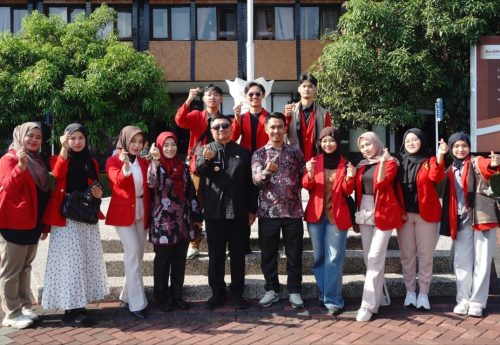 ‎Bupati Garut Lepas Peserta KKN Gradasi