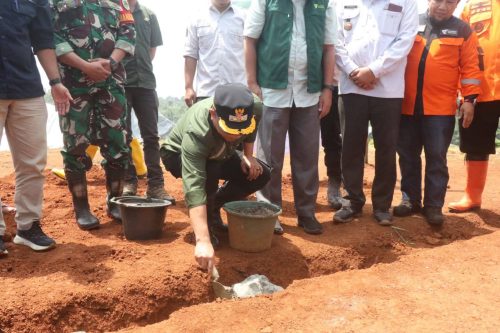 Pembangunan Huntara di Lengkong Suap Dilaksanakan,...