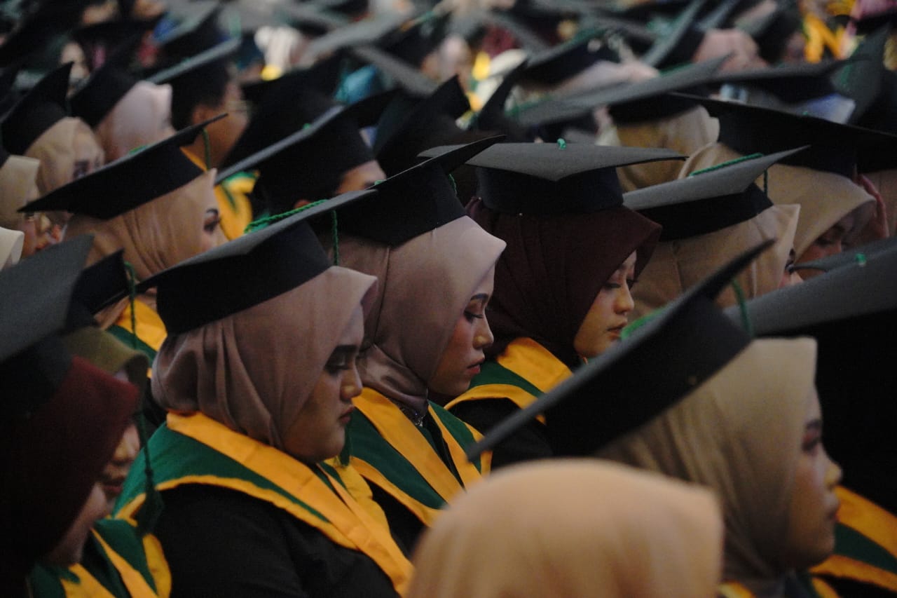 Bupati Garut Hadiri Wisuda IPI Garut