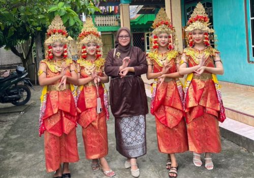 Penari Muda Maiza Sukma Turut Lestarikan Tari Pagar...