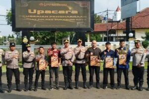 Polres Sukabumi Kota Ganjar Lima Warga Berprestasi...