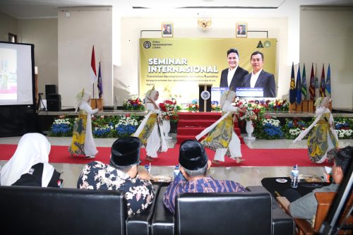 Andang Firman, “Tenaga Kesehatan Terus Adaptif Hadapi...