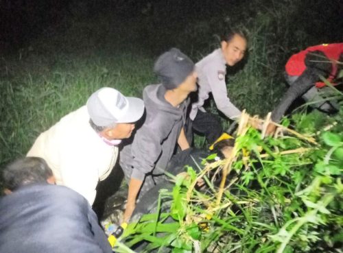 Diduga Hendak Akhiri Hidup, Perempuan Misterius Lompat...