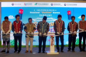 Bandung Kota Angklung Festival 2026 Perkuat Identitas...