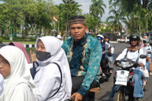 Ribuan Warga Meriahkan Pawai Ta&rsquo;aruf Tahun Baru Islam...
