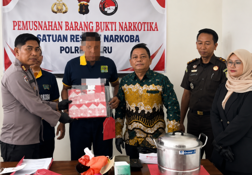 Polres Berau Musnahkan 28,51 Gram Sabu, Tujuh Tersangka...