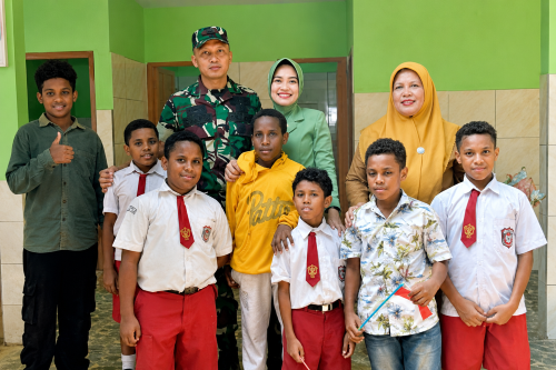 Korem 051/Wijayakarta dan Kodim 0508/Depok Rehab Panti...