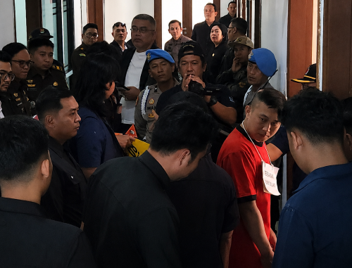 Poda Jabar Jerat Taufik Hidayat Dengan Pasal Berlapis -...