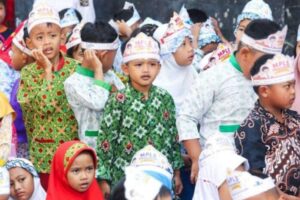 Pantau MPLS, Wakil Wali Kota Bandung Tegaskan Sekolah...