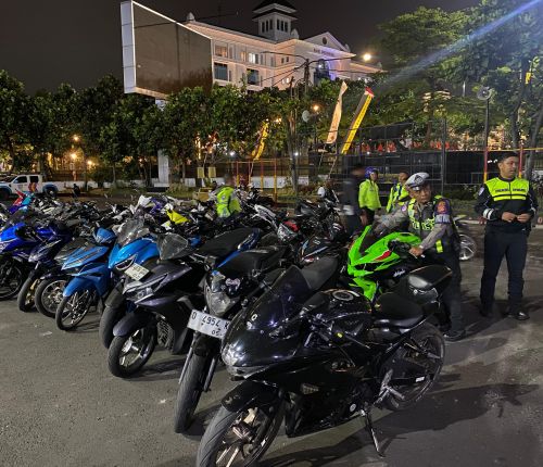 Satlantas Polrestabes Bandung Sita 53 Motor Berknalpot...