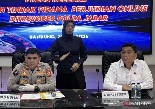 Polda Jabar Bongkar Sindikat Judi Online Beromzet Rp. 96...